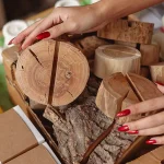 Зачем нужны антисептики для дерева и как они пахнут на жаре