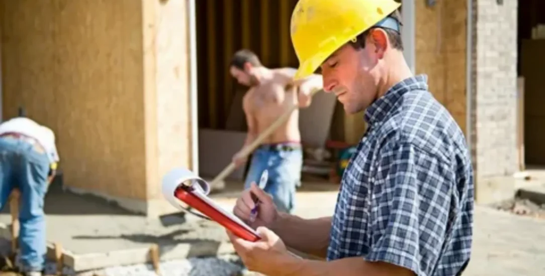 Степлеры строительные: скобы, гвоздики и правильный крепёж